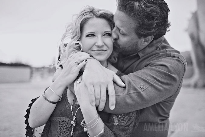 dinosaur_engagement_portraits_desert_windmills_amelia_lyon_photography0003.jpg