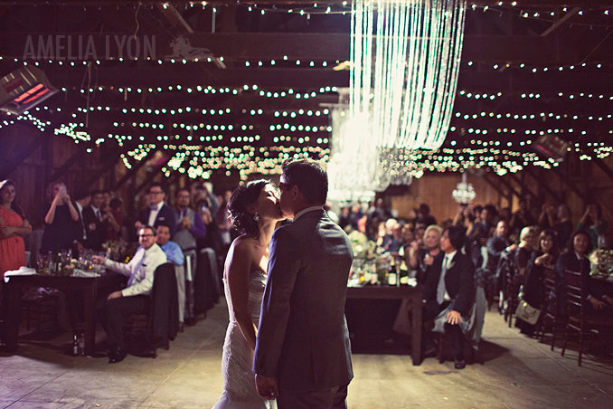 oakglen_wedding_winter_rileys_farm_amelia_lyon_photography_0052.jpg