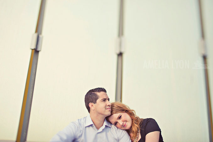 briannicole_engagmentphotos_orangecounty_newportbeach_amelialyonphotography_modernengagement005.jpg