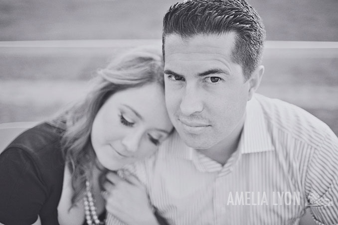 briannicole_engagmentphotos_orangecounty_newportbeach_amelialyonphotography_modernengagement006.jpg