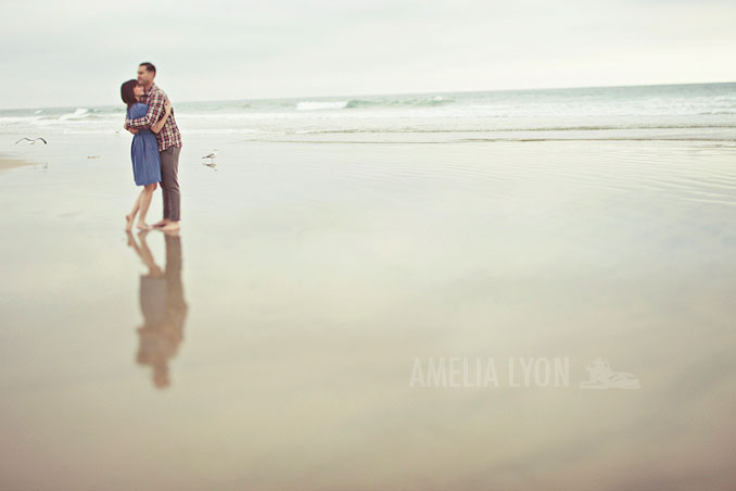 engagementsession_newportbeach_california_pier_amelialyonphotography_011.jpg