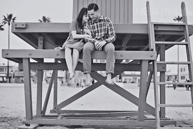 engagementsession_newportbeach_california_pier_amelialyonphotography_014.jpg