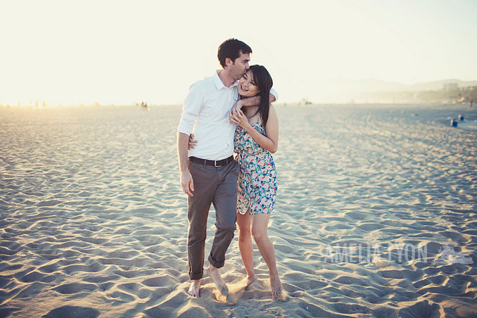 santa_monica_pier_engagement_session_Los_Angeles_Amelia_Lyon_photography_TSeng006.jpg