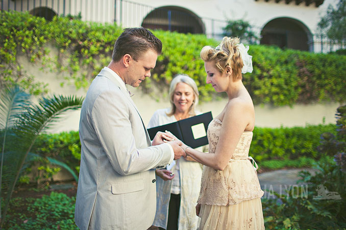 santabarbara_wedding_amelialyonphotography_elopement_elope_californiawedding_032.jpg